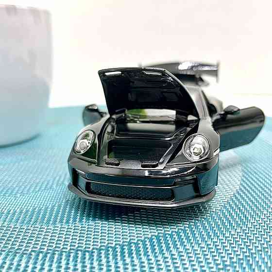Машинка металева АвтоЕксперт Porsche 911 1:32 світло/звук 15см Чорна (14772) Чернігів