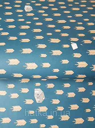 Шпалери флізелінові дитячі Caselio Our Planet дерева ялинки будиночки намети коричневі на темно синьому Київ