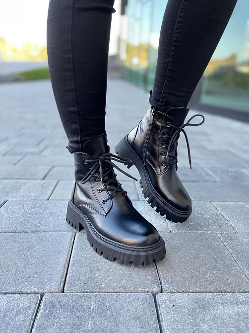 Жіночі черевики M.KRAFT чорні натуральна шкіра висота підошви 3/5 см розмір 37-40 (4827) Коломия - фото 6