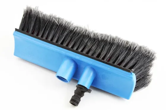 Щетка  под шланг ToM-PaR 10 со скребком (без ручки) Винница