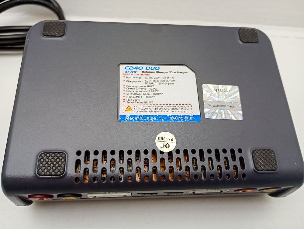 Двоканальний зарядний пристрій з балансиром HTRC C240 DUO AC 150W DC 240W 10Ax2 (товар вживаний) Луцьк - фото 6