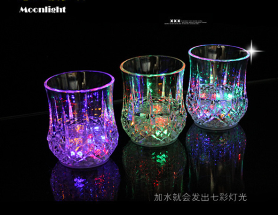 Светящийся Led стакан, бокал Luminous Cup стакан с подсветкой Кременчуг