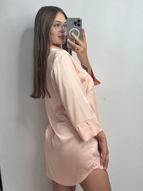 Жіноча нічна сорочка подовжена шовкова M Персиковий Харків - фото 1