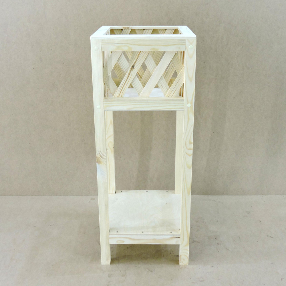 Кашпо на стойке 