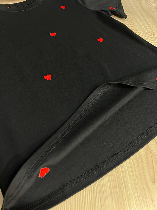 Футболка жіноча A-N 27008 базова з вишивкою сердця, чорний, one size Київ - фото 10