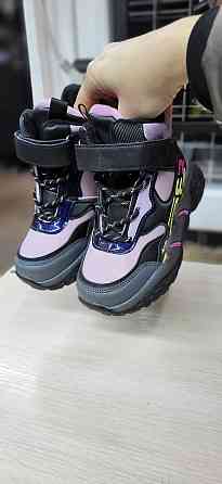 Детские зимние ботинки  для девочек 27,28 Николаев