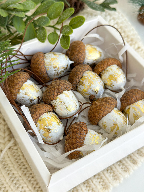 Набор желудей расписанных вручную. Киев - изображение 1