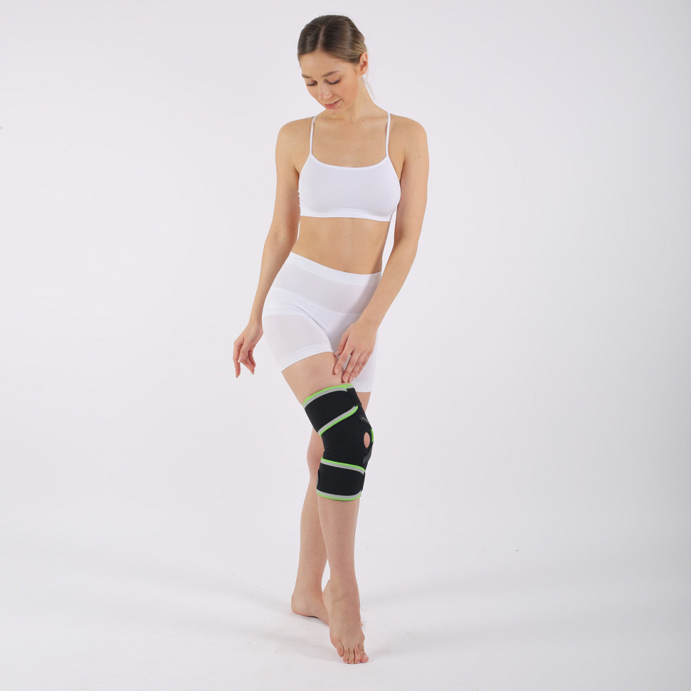 Бандаж на коліно неопреновий з металевими пластинами та відкритою чашкою STD2003 універсальний Кам'янець-Подільський - фото 2