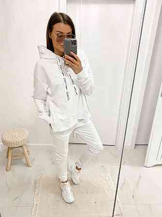 Спортивний трикотажний костюм трійка "Weekend" оптом | Батал | Розпродаж моделі Білий, 50-52 Київ