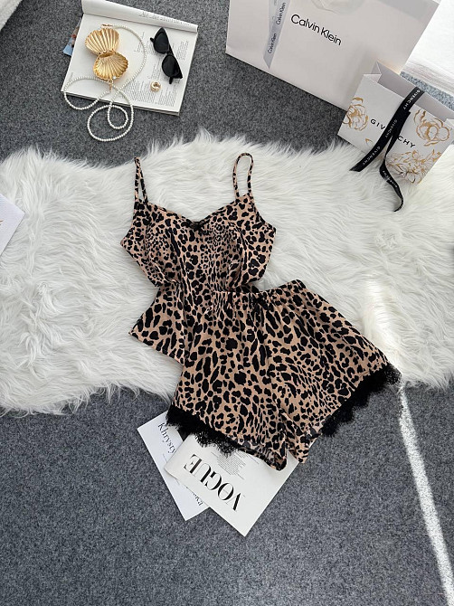 Женская базовая повседневная домашняя шелковая пижама с кружевом Бежевий, 44/46 Одесса - изображение 3