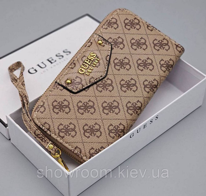 Женский кошелек c ремешком на запястье Guess (6041) светло коричневый Киев - изображение 1