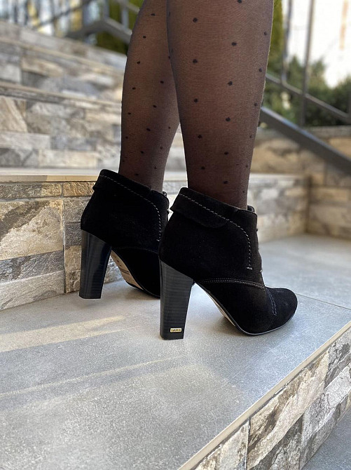 Жіночі черевики YDG модель 603 чорні натуральна замша каблук 9 см розмір 37р. (1045) Коломия - фото 4
