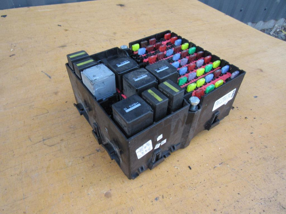 Блок запобіжників Ford Fusion 2006-2012 (6N1T-14401-BKD) Ковель - изображение 1