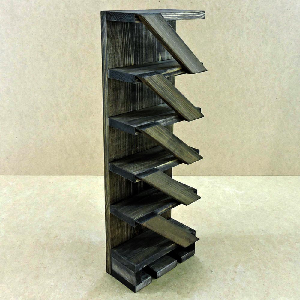 Настенная винная полка 