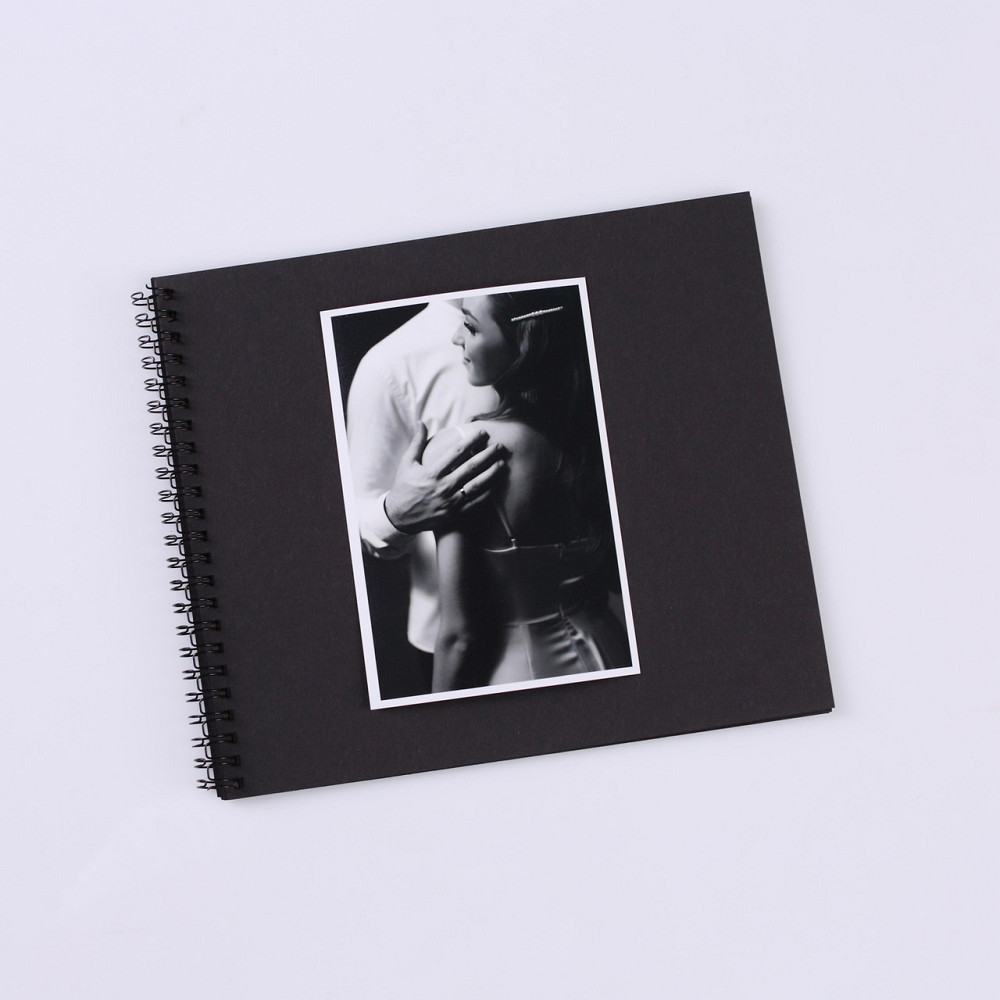 Альбом на пружині 20х23 см 20 сторінок Чорний Тернополь - изображение 1