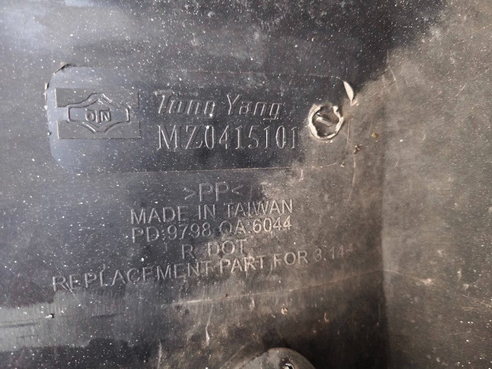 Бампер передній Mazda 3 BM 2013-2016 (MZ04151BA) Ковель - фото 4