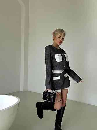 Женский спелый костюм тройка клетка шерсть; шорты вавилка Черный, 44/46 Одесса