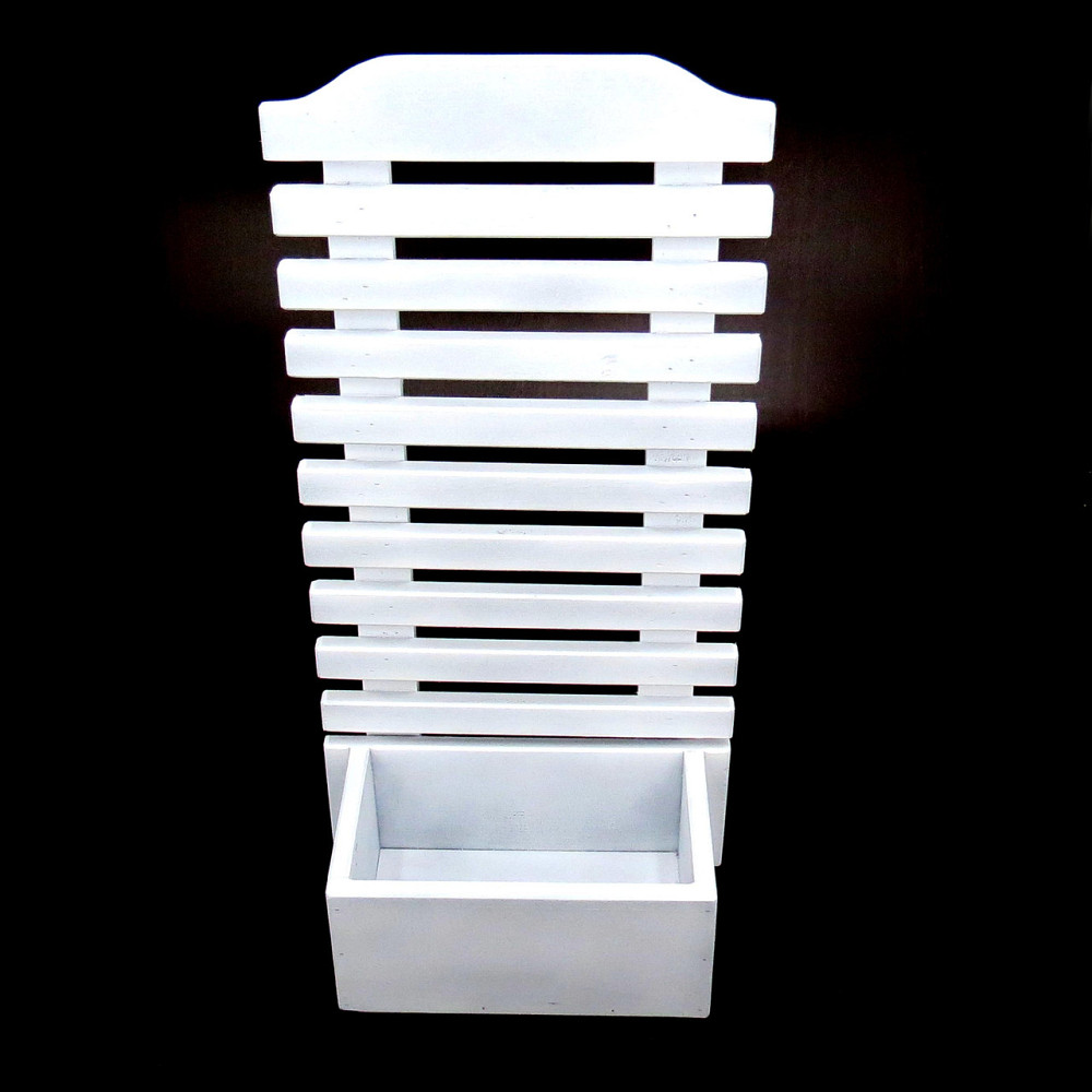 Полка настенная для цветов 