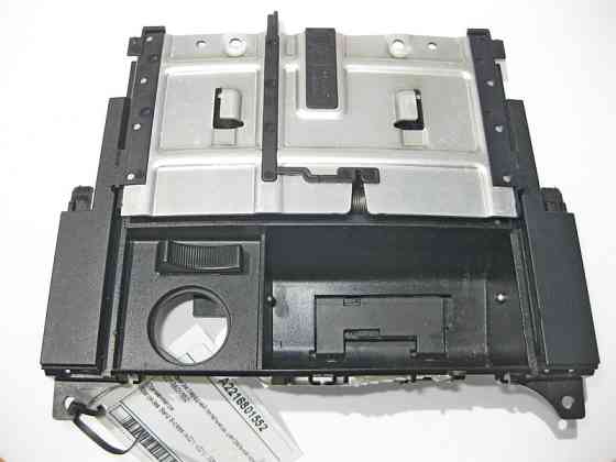 Mercedes-Benz  A2216801552 Механізм передньої попільнички центральної консолі S-Class W221 Одесса