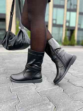 Напівчоботи жіночі ЭММА 01 чорні натуральна шкіра висота 21 см обхват 29-32 см розміри 36-40 (2 Коломия