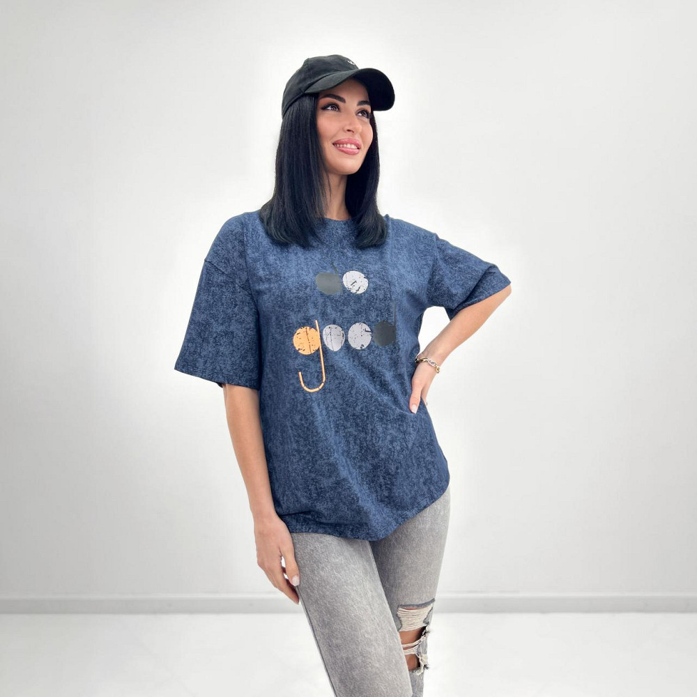 Женская футболка свободного кроя 