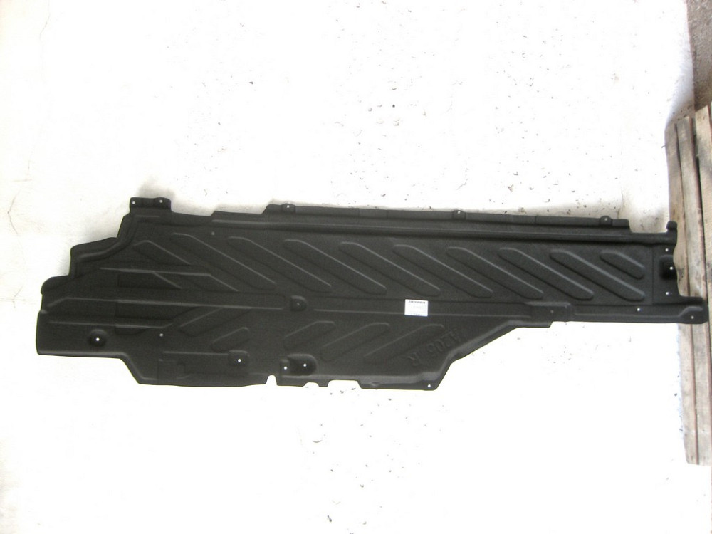 Mercedes-Benz  A2056840218 Захист днища бічний правий C-Class W205 з тріщинами Одеса - фото 1