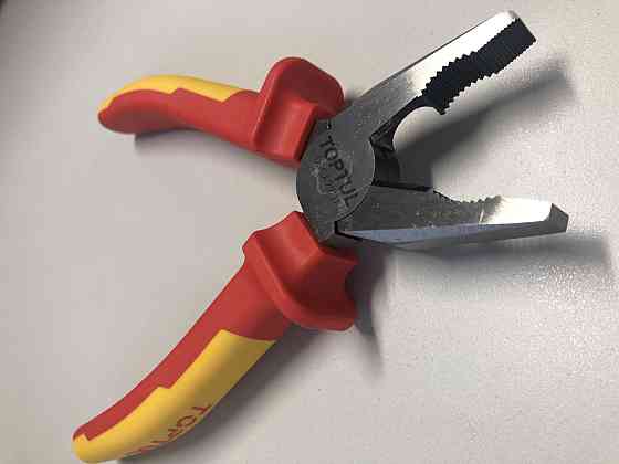 Пасатижі електрика 7" 1000V VDE TOPTUL DGCA2207 Чернігів