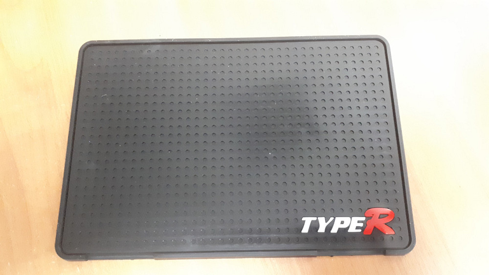 Коврик на панель антиковзний ATS-102 190x130мм Вінниця - фото 1