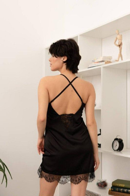 Женская шелковая ночная рубашка с открытой спиной Черный S Харьков - изображение 3