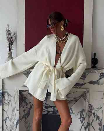 Женский теплый трикотажный оверсайз кардиган с поясом ангора рубчик Молочный Одесса