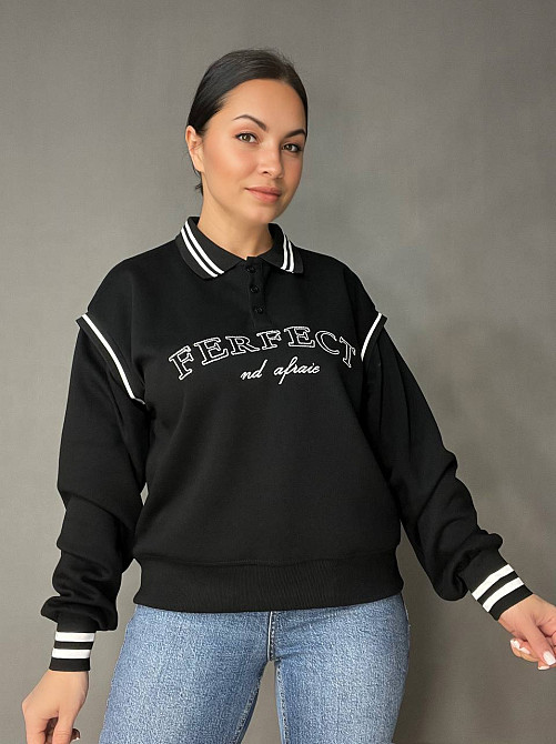 Свитшот женский A-N 25067 поло с воротничком пуговицы оверсайз с надписью вышивкой PERFECT one size, черный, one size Киев - изображение 10