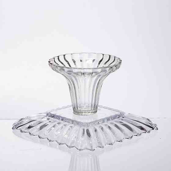 Стеклянная квадратная тортовница на ножке 16 см Киев