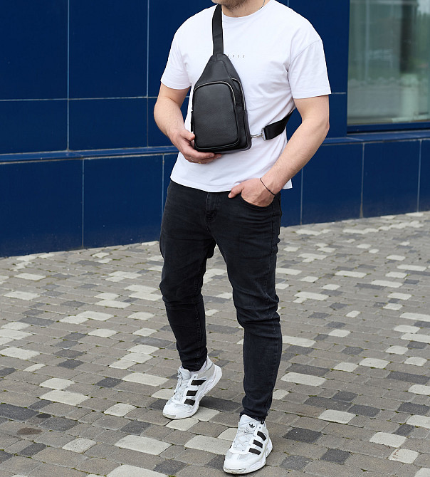 Мужская сумка-слинг Tiding Bag (18 х 31 х 7 см) сумка через плечо из натуральной кожи Черный Киев - изображение 16