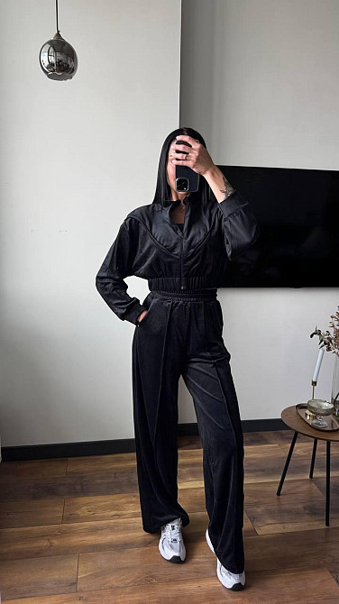 Женский плюшевый костюм тройка: кофта топ и штаны велюр Черный, 42/44 Одесса - изображение 2