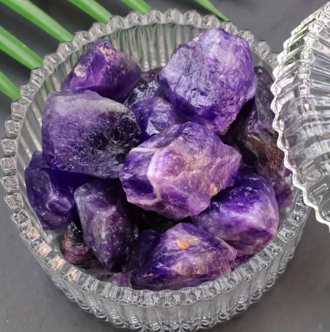 Натуральный кристалл аметиста, 5 см. Необработанные кристаллы аметиста 1 шт. Киев - изображение 3