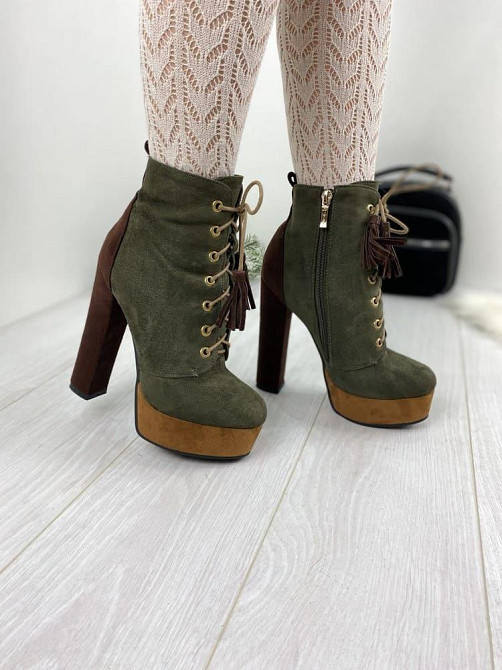 Жіночі черевики L202-M208 комбінований еко-замша 38р. каблук 13см. (1219) Коломия - фото 1