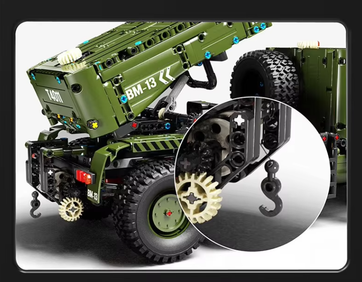 Конструктор детский грузовик военный.Ракетная зенитная установка на 2268 деталей T4011 Каменец-Подольский - изображение 7