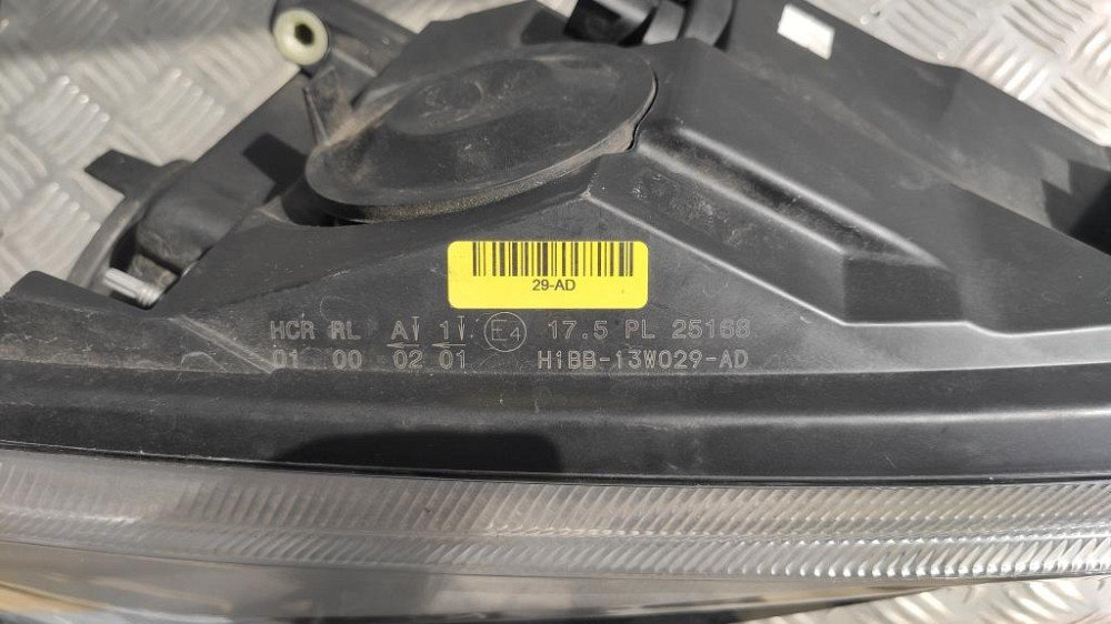 Фара права Ford Fiesta MK8 2017-2023 (H1BB-13W029-AD) Ковель - фото 1