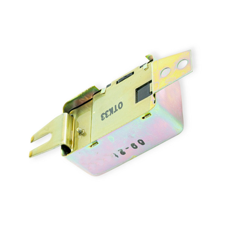 Регулятор РР 362Б1 метал (реле зарядки) напруги Мукачево - фото 1