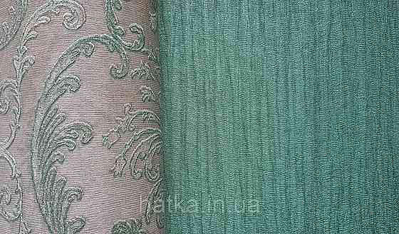 Шпалери вінілові на флізеліні AdaWall Seyyah 1.06х10 однотонні хвилясті смуги структурні смарагдові зелені Київ