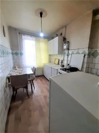 Победа-5, 4 этаж, пр. Героев-12, лит .3кв., жилое состояние Днепр