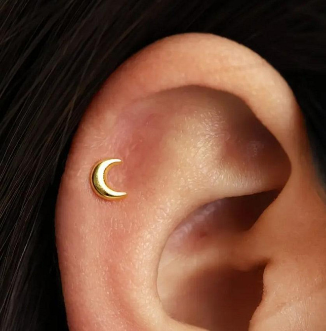 Минималистичные серьги-пусеты полумесяц Медные, золотистые, унисекс, 0.5 см Киев - изображение 1