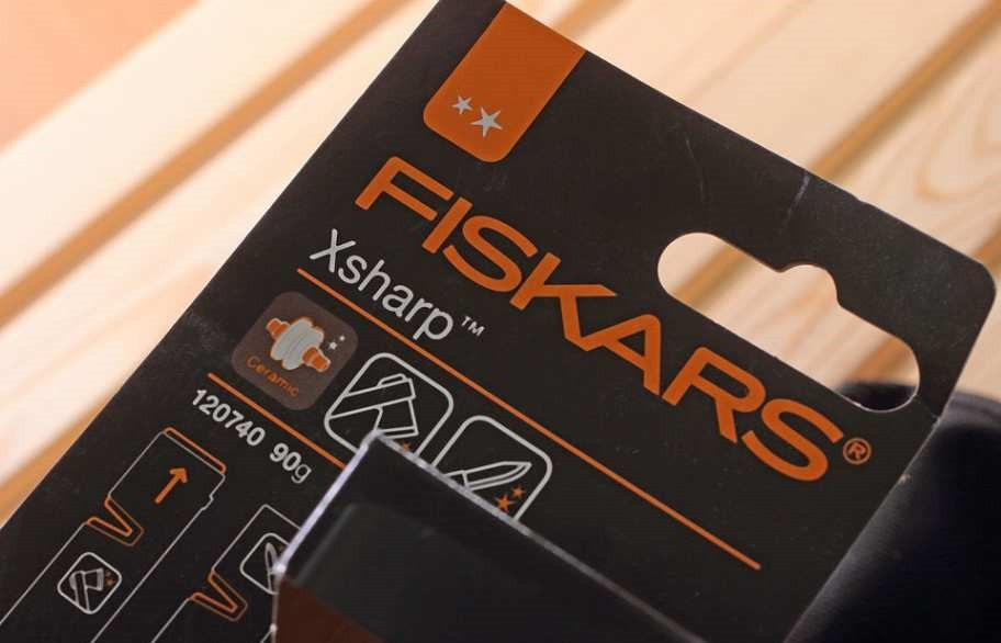 Точилка для топоров и ножей Fiskars 