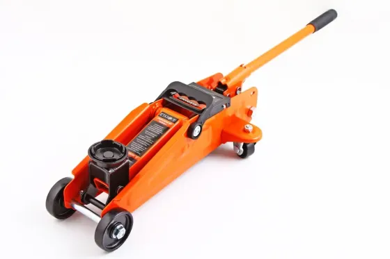 Домкрат гідравлічний підкатній 2 т 125-300м пласт. уп. Elegant Вінниця