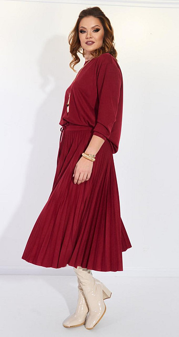 Замшевый костюм с юбкой плиссе (56) Киев - изображение 6