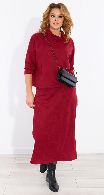 Замшевий костюм зі спідницею (54) Київ - фото 1