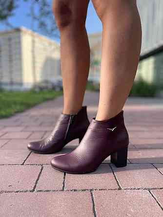 Жіночі черевики ARLETT бордові натуральна шкіра висота каблука 6см висота черевика 11см (1200) Коломия
