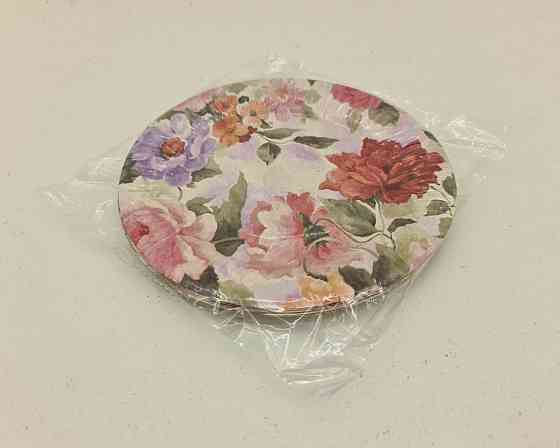 Бумажная тарелка с рисунком  18см