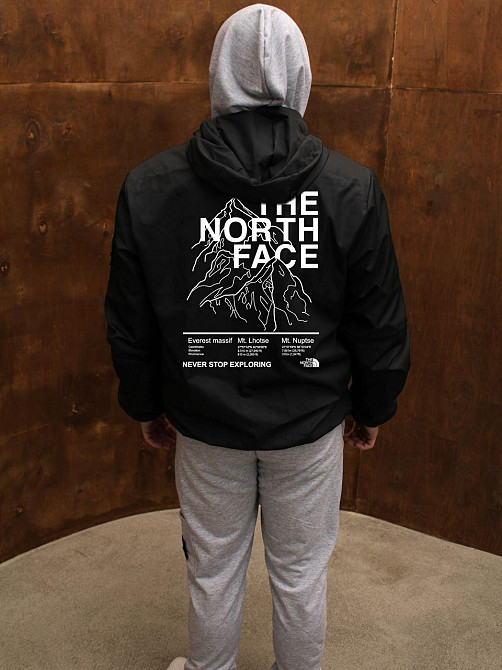 Чоловіча чорна літня куртка The North Face , легка вітровка корного кольору з капюшоном Львів - фото 3