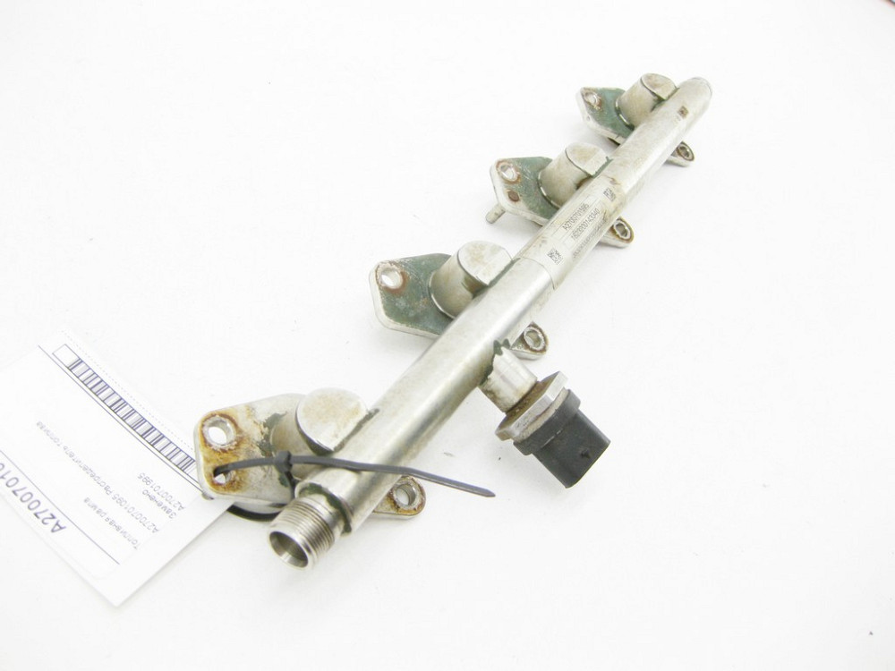 Mercedes-Benz  A2700701095 Паливна рампа CLA C117 CLA Shooting Brake X117 GLA X156 A-class W176 B-class W242 B-class W246 M270 Одеса - фото 3